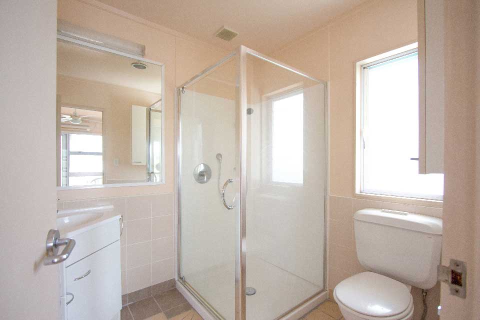 Rental Houses Apia Samoa Accommodation Motootua Bathroom