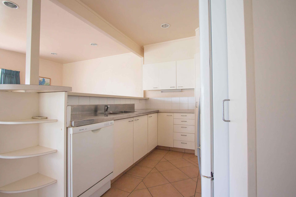 Rental Houses Apia Samoa Accommodation Motootua Clean Modern Kitchen
